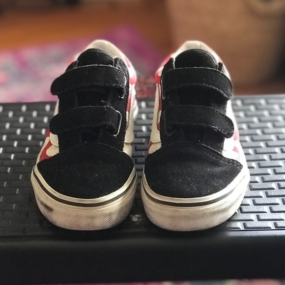 Vans - Picture 3 of 6